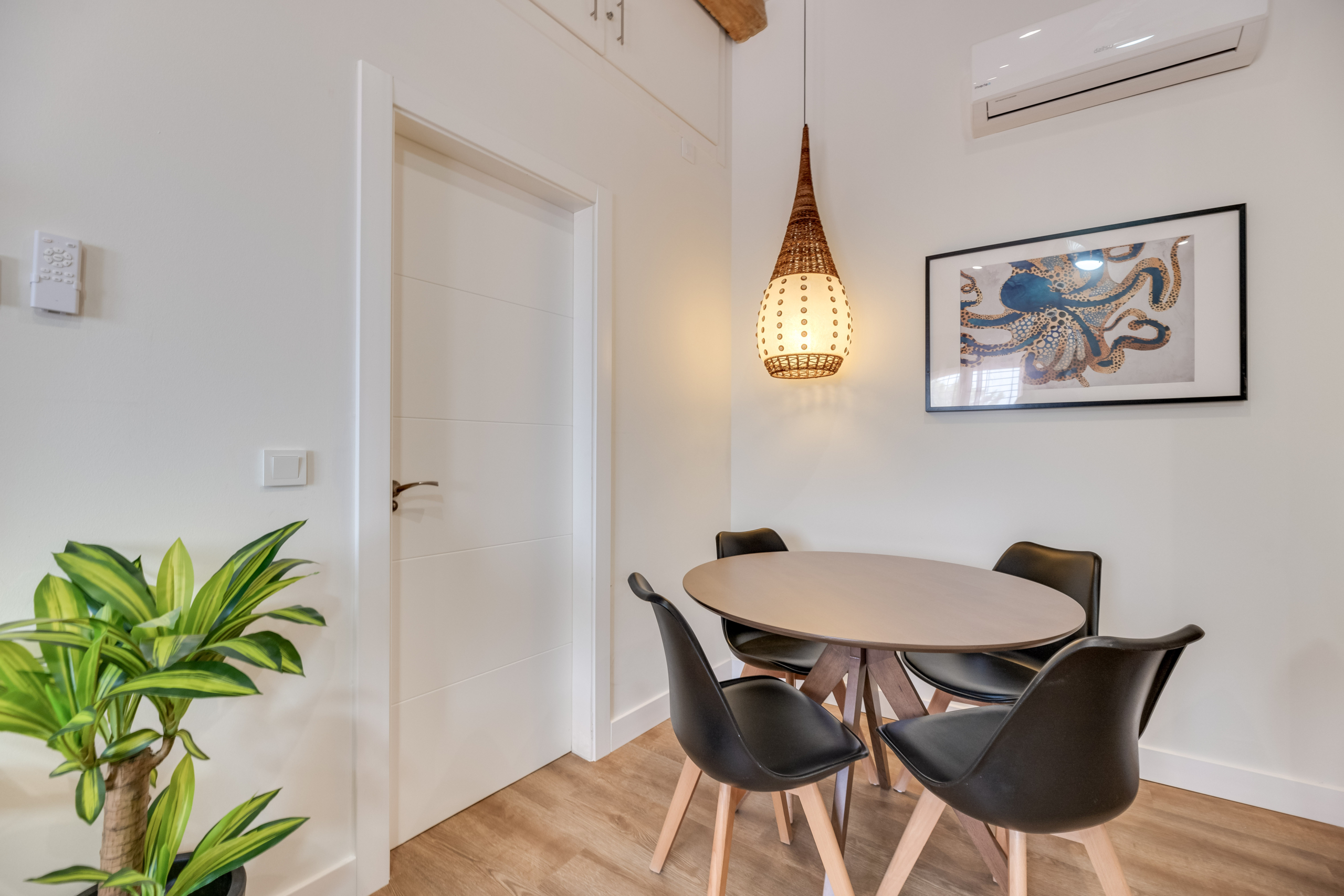 Apartamento en alquiler en Calle Juan Larrea, El Palo, Málaga